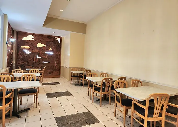 Days Inn By Wyndham Bay City