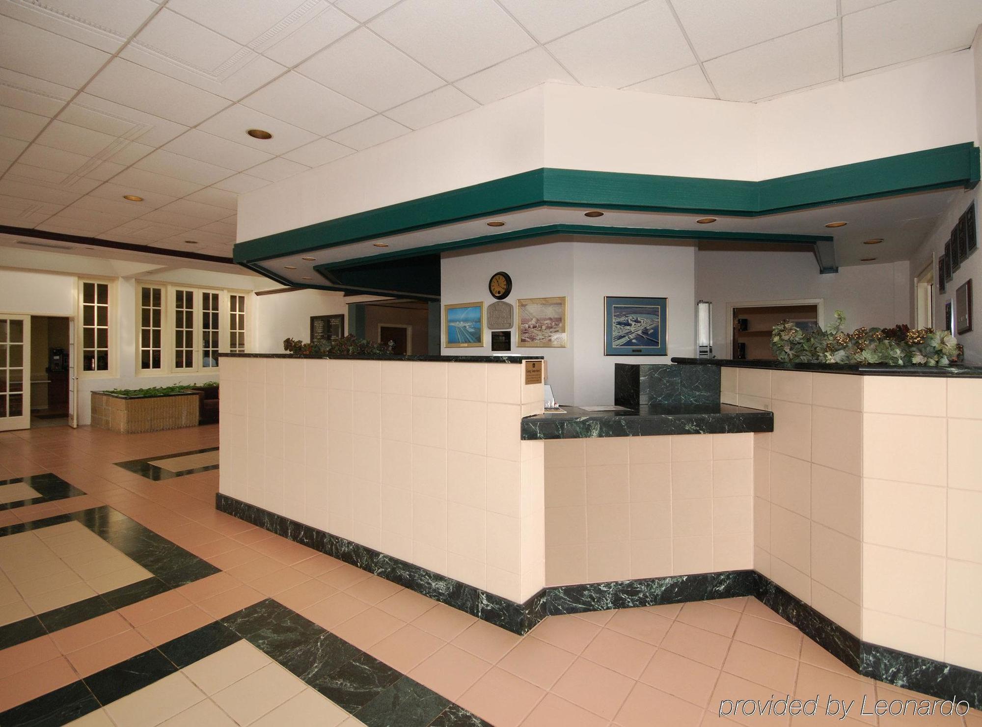 Days By Wyndham Bay Hotel