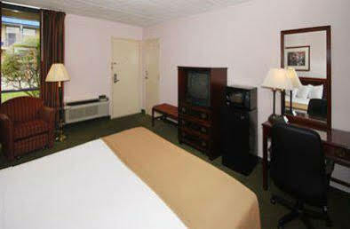 Days By Wyndham Bay Hotel 2*